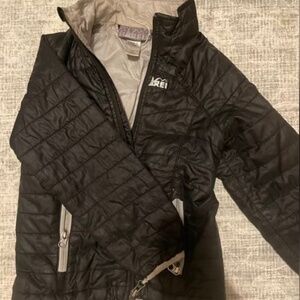REI girl's windbreaker